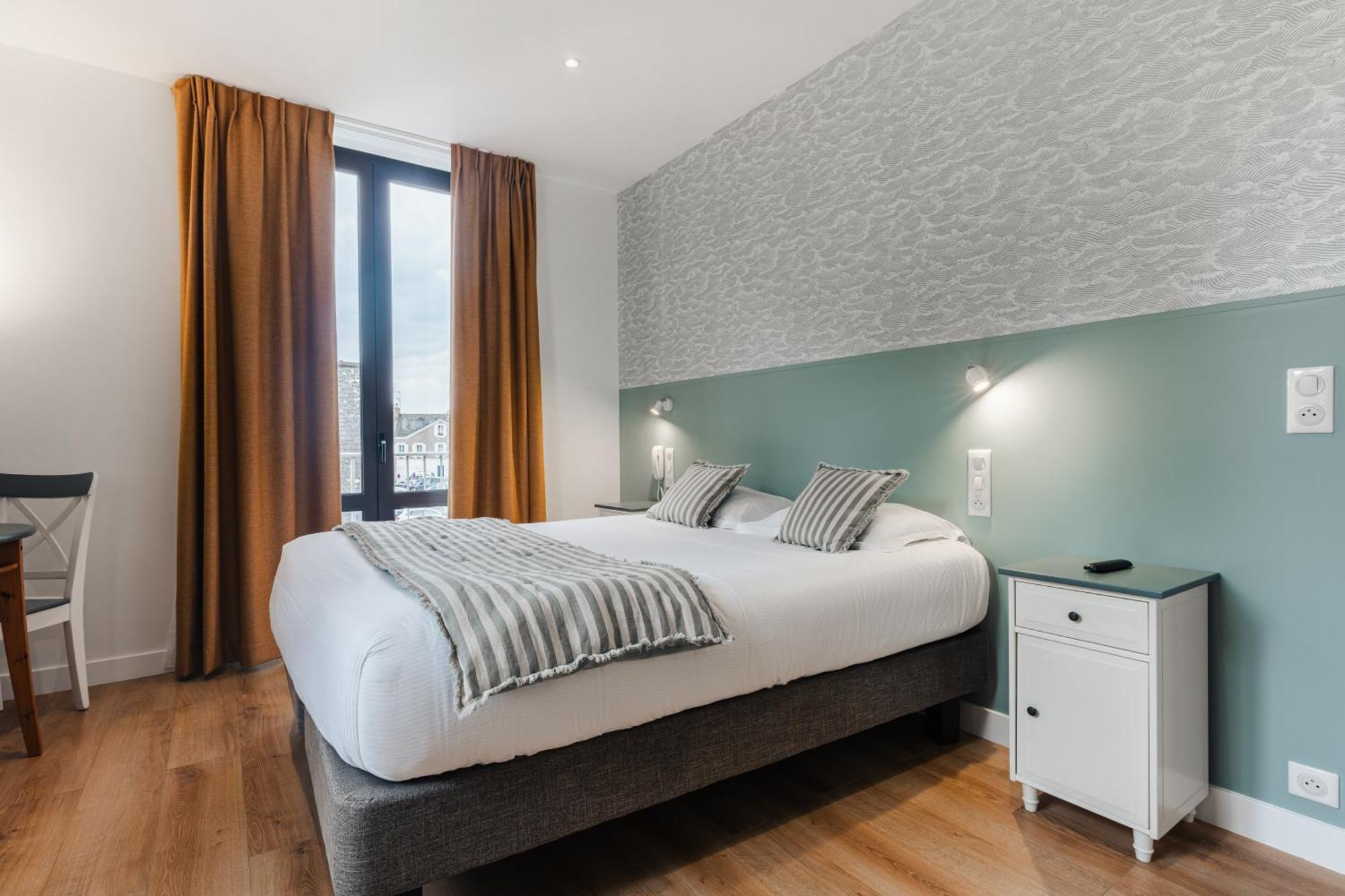 Hotel Spa De La Citadelle Lorient Port-Louis Zewnętrze zdjęcie